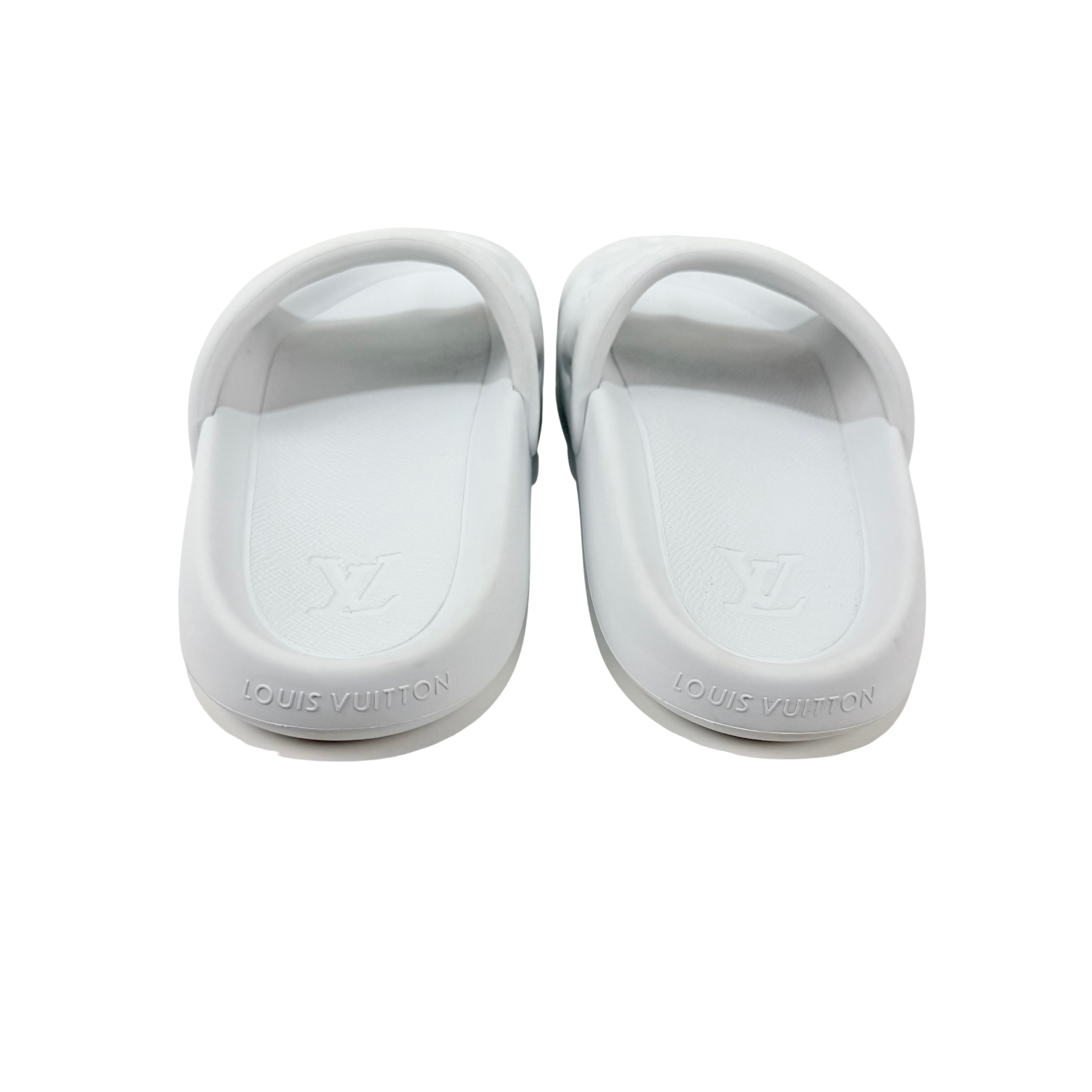 LOUIS VUITTON Waterfront Slippers/Slide/Mule Pool Rubber Strap Embossed Monogram pattern(Size 42)