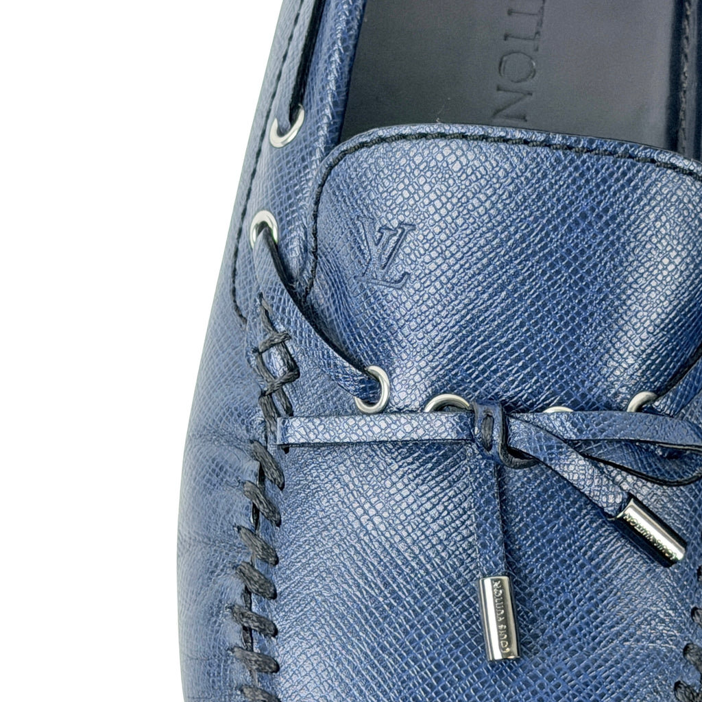 LOUIS VUITTON Arizona Driving/Loafer/Moccasins Navy Blue Taiga Leather Silver Hardware (Size 44)