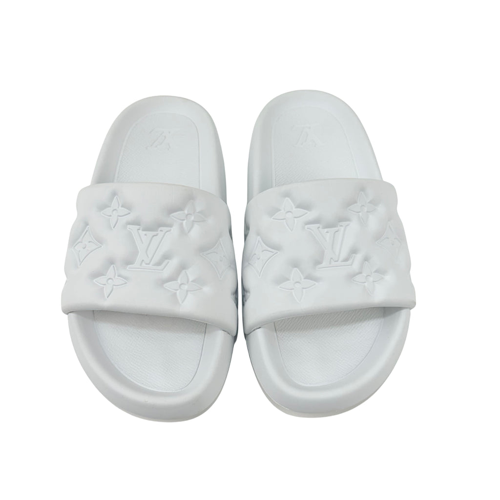 LOUIS VUITTON Waterfront Slippers/Slide/Mule Pool Rubber Strap Embossed Monogram pattern(Size 42)