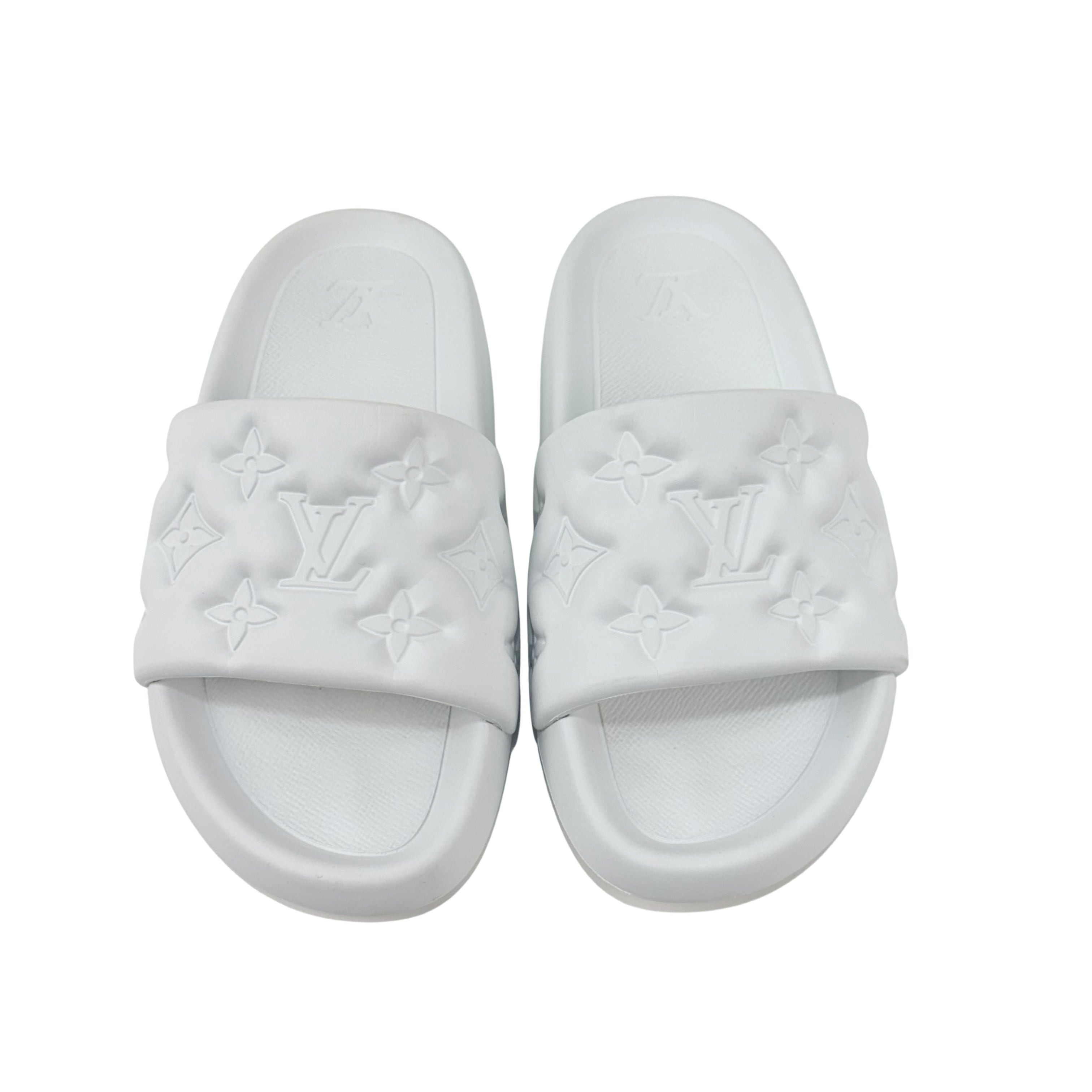 LOUIS VUITTON Waterfront Slippers/Slide/Mule Pool Rubber Strap Embossed Monogram pattern(Size 42)