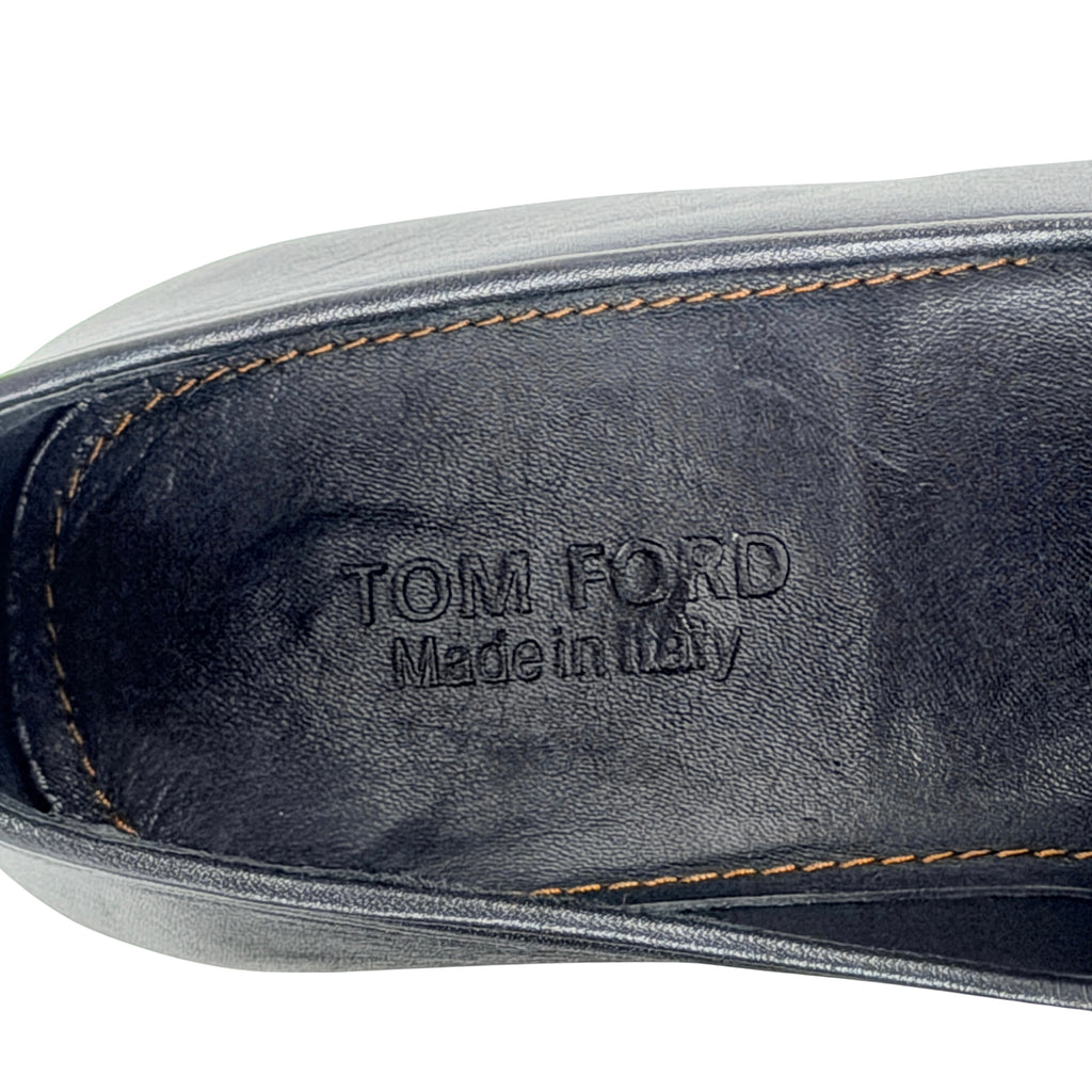 TOM FORD Tassel Loafers/Moccasins Crafted From Black Embossed Leather (Size 40)