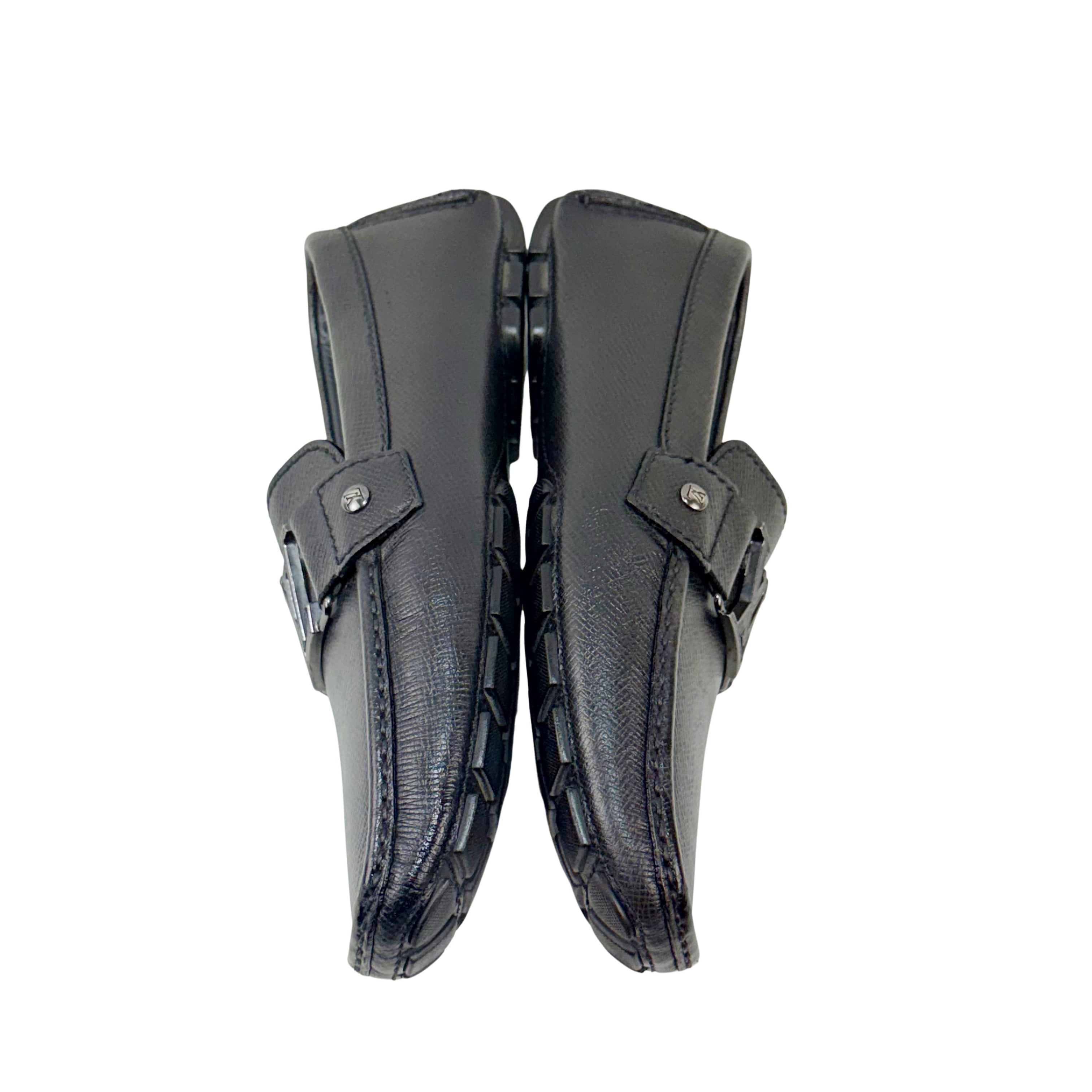 LOUIS VUITTON  Monte Carlo Loafers/Moccasins Crafted From Dark Grey Textured Leather(Size 40)