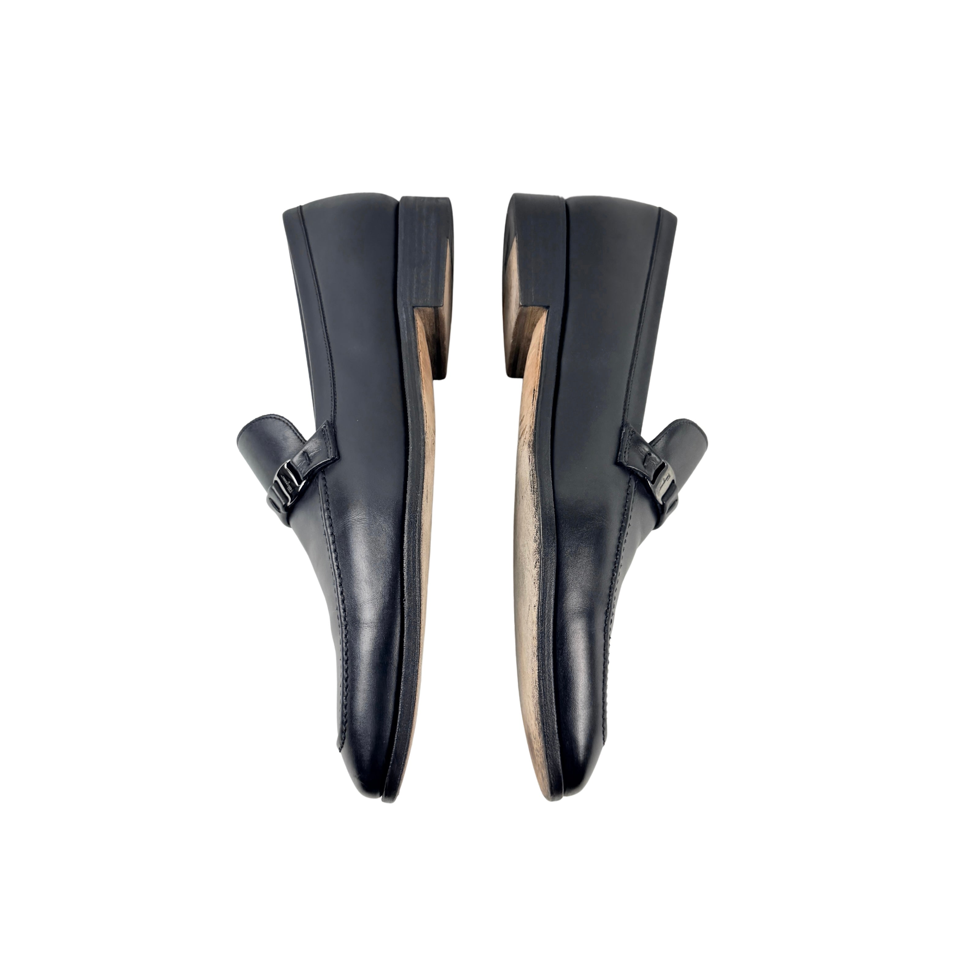 SALVATORE FERRAGAMO-Lavorazione Originale Gancini Bit-Black Leather Loafers/Moccasins (Size 42)